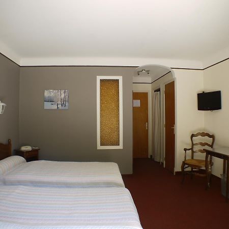 Hôtel Le Castelet Ax-les-Thermes Esterno foto
